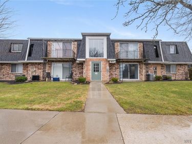 70 Foxberry Drive , Unit A, Getzville, NY 14068