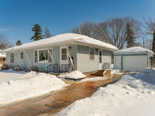 2304 15th Avenue NW, Rochester, MN 55901
