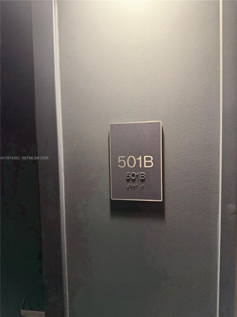 121 NE 5th , Unit 501B, Miami, FL 33132 Photo