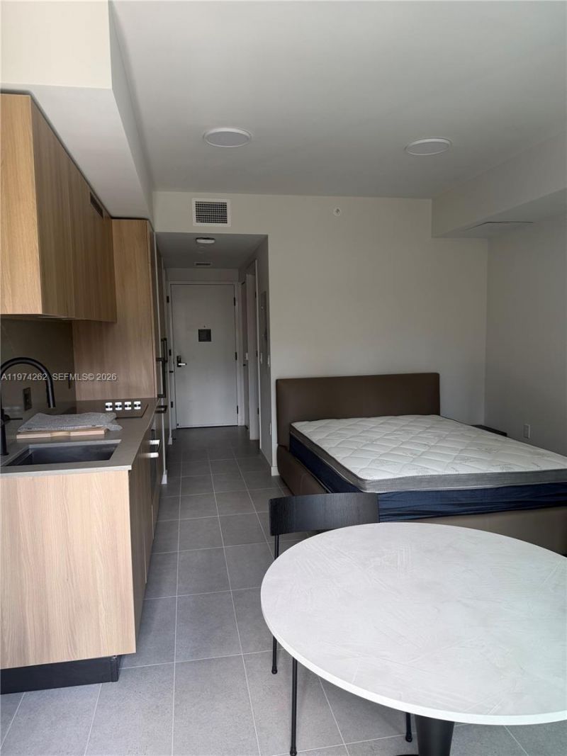 121 NE 5th , Unit 501B, Miami, FL 33132 Photo