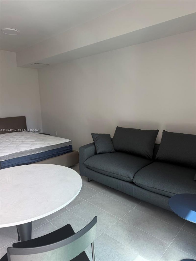 121 NE 5th , Unit 501B, Miami, FL 33132 Photo