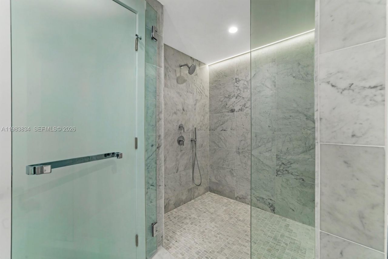 9221 E Bay Harbor Drive , Unit 412, Bay Harbor Islands, FL 33154 Photo