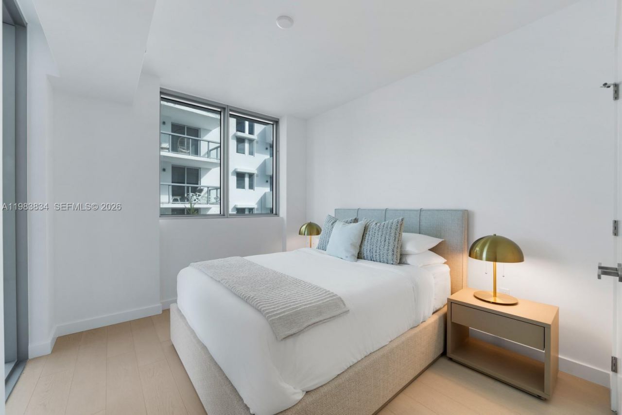 9221 E Bay Harbor Drive , Unit 412, Bay Harbor Islands, FL 33154 Photo