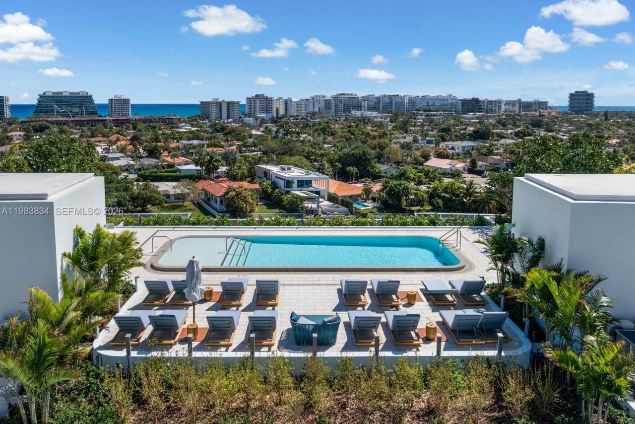 9221 E Bay Harbor Drive , Unit 412, Bay Harbor Islands, FL 33154 Photo