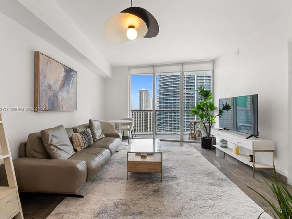 465 Brickell Ave, Unit 2604, Miami, FL 33131