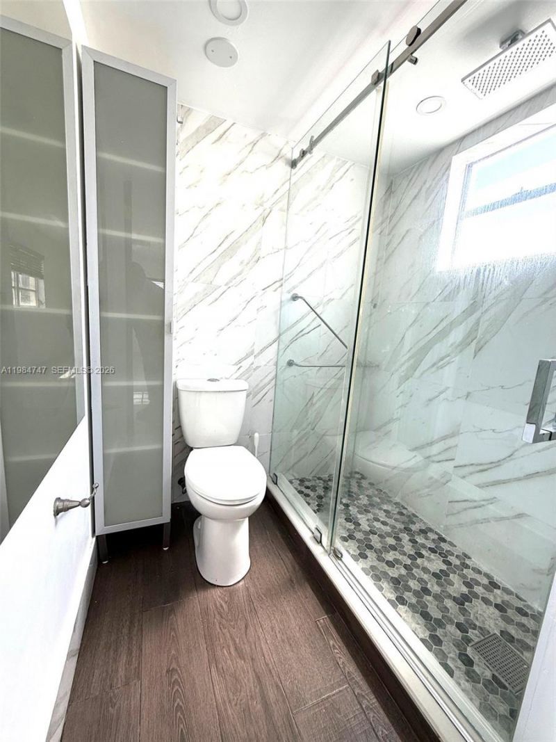 1150 Collins Ave , Unit 301, Miami Beach, FL 33139 Photo