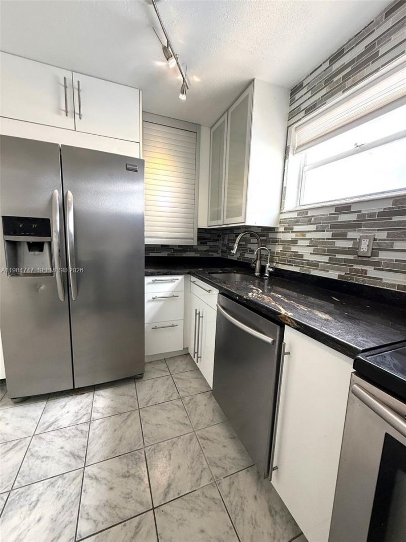 1150 Collins Ave , Unit 301, Miami Beach, FL 33139 Photo