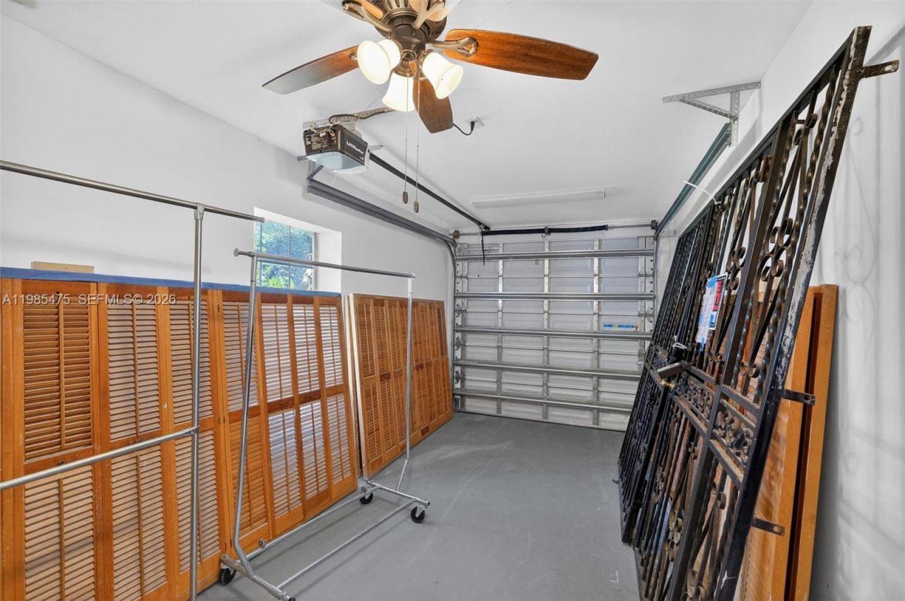 1305 Alhambra Cir , Coral Gables, FL 33134 Photo