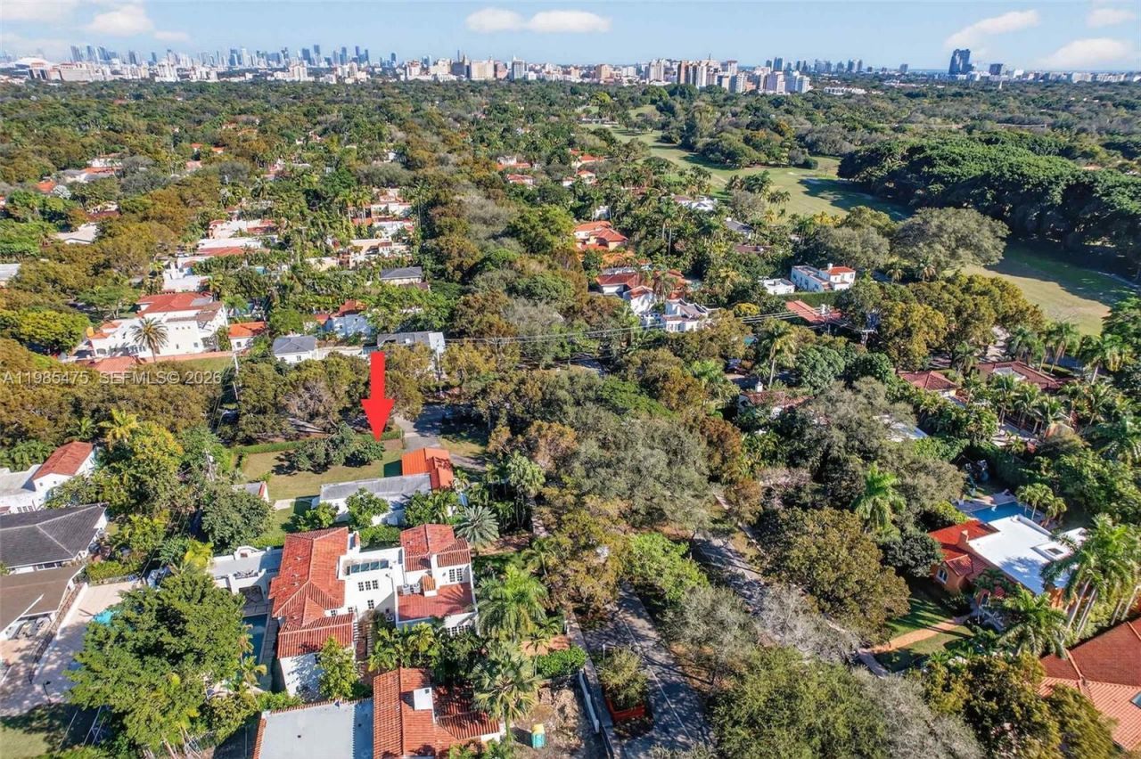 1305 Alhambra Cir , Coral Gables, FL 33134 Photo