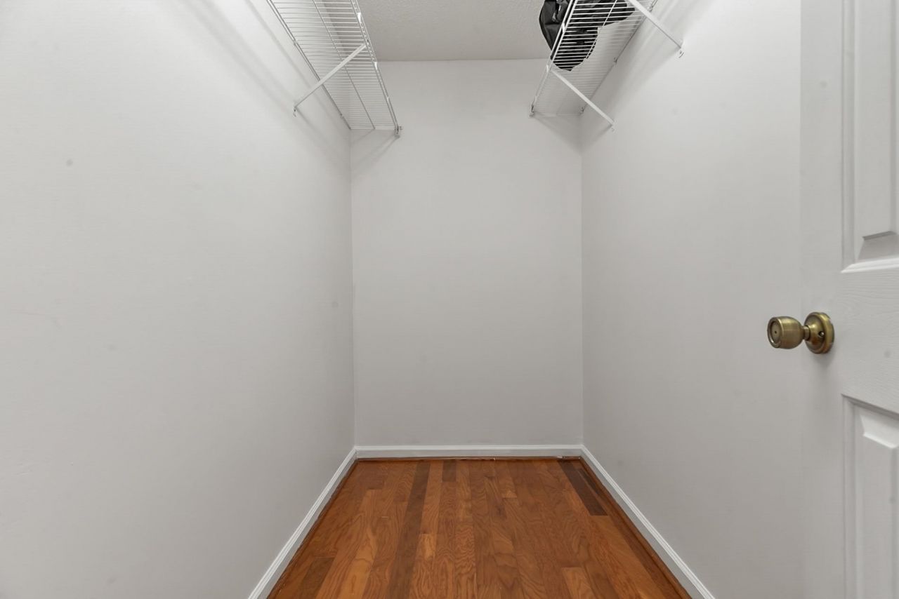 829 9th Ave. S Photo 30