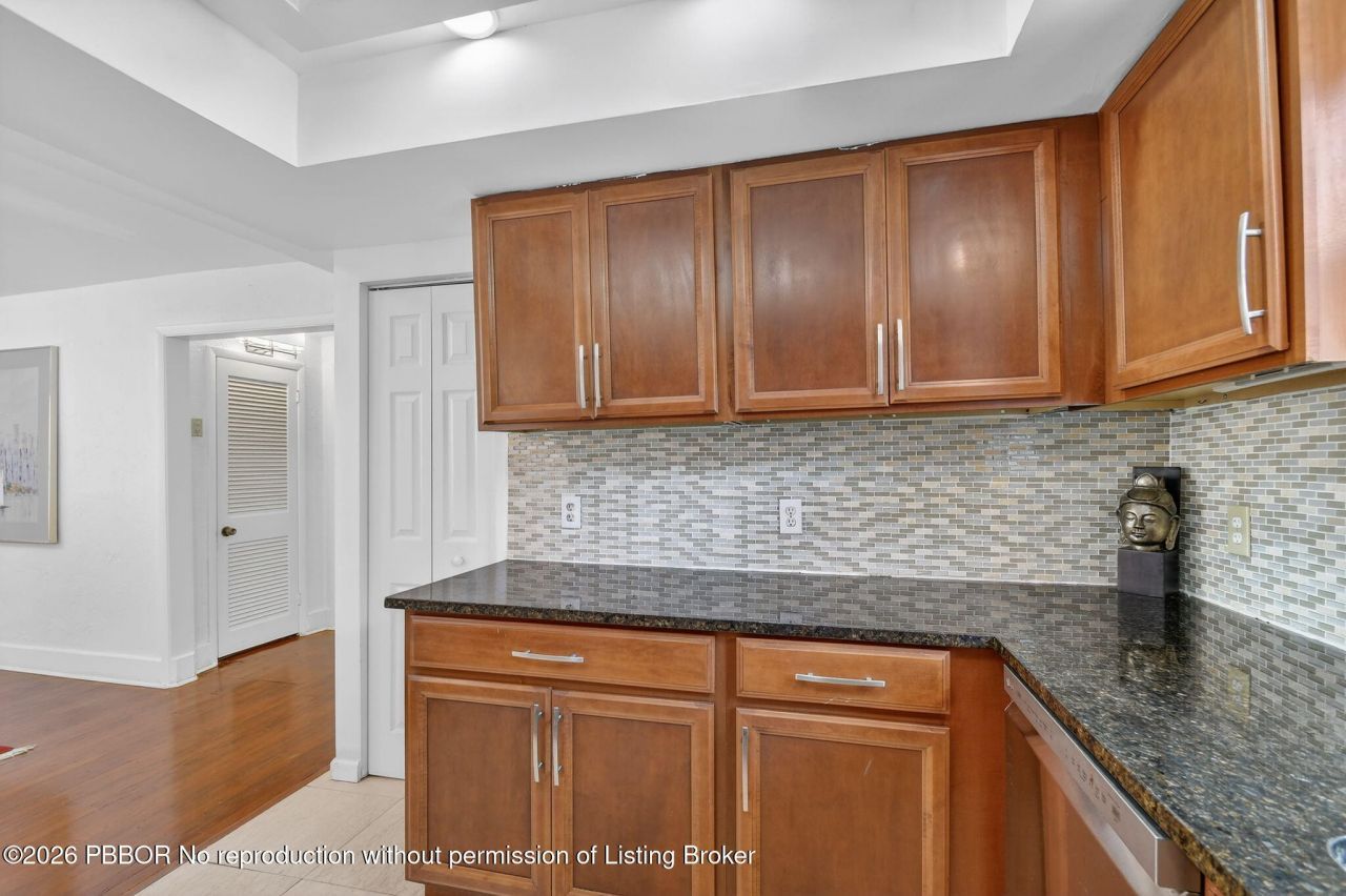 328 Monroe Drive, West Palm Beach, FL 33405 Photo