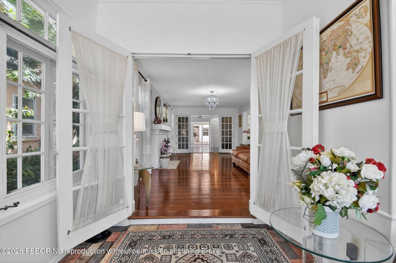 328 Monroe Drive, West Palm Beach, FL 33405 Photo