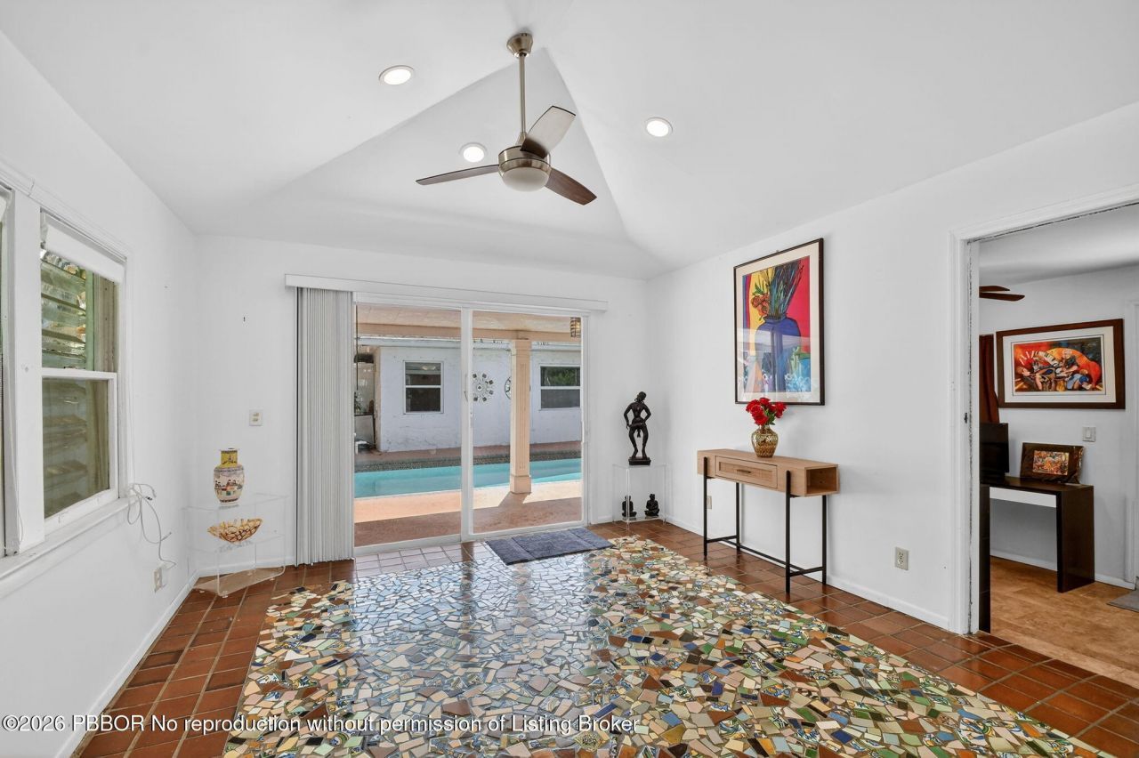 328 Monroe Drive, West Palm Beach, FL 33405 Photo