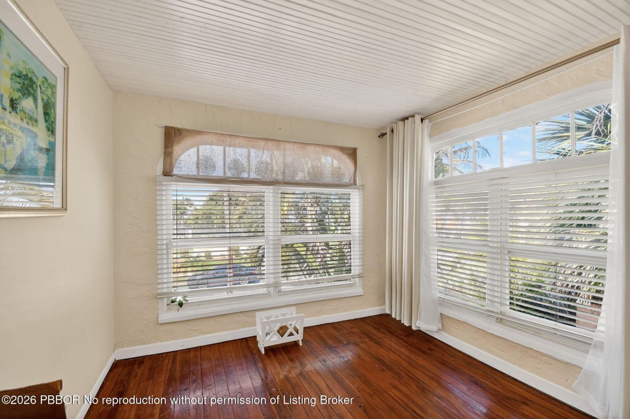 328 Monroe Drive, West Palm Beach, FL 33405 Photo