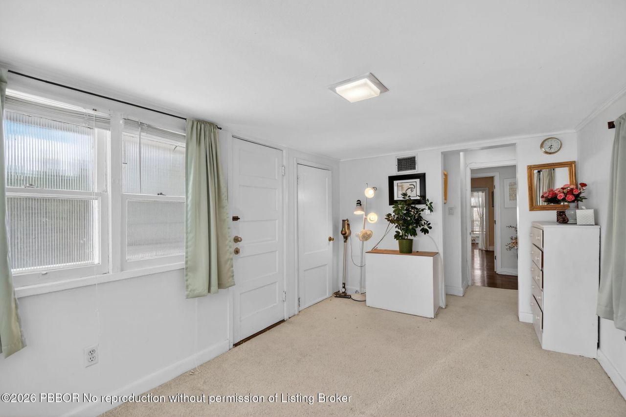 328 Monroe Drive, West Palm Beach, FL 33405 Photo