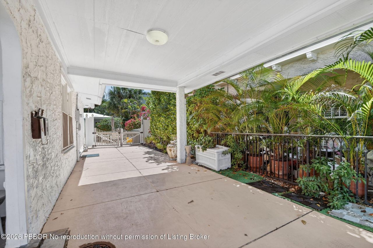 328 Monroe Drive, West Palm Beach, FL 33405 Photo