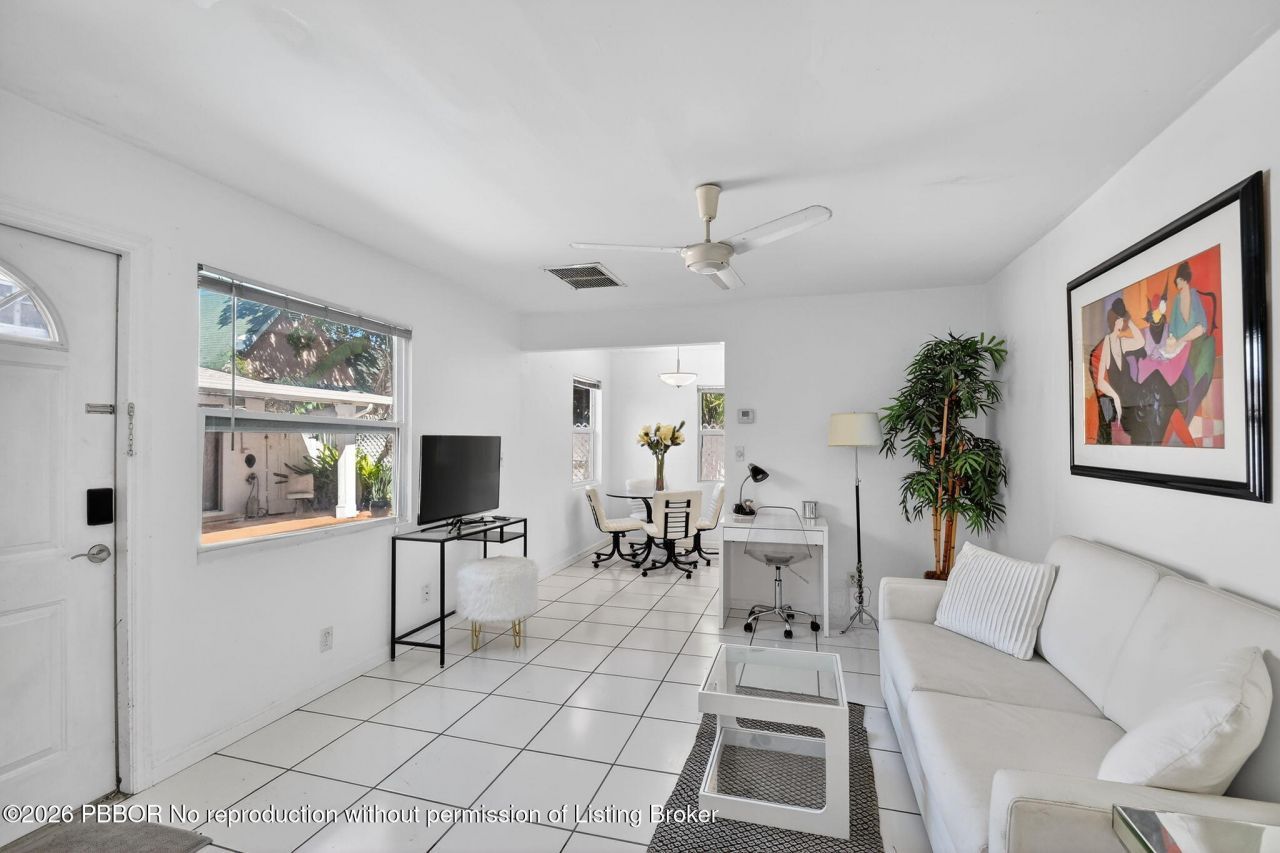 328 Monroe Drive, West Palm Beach, FL 33405 Photo