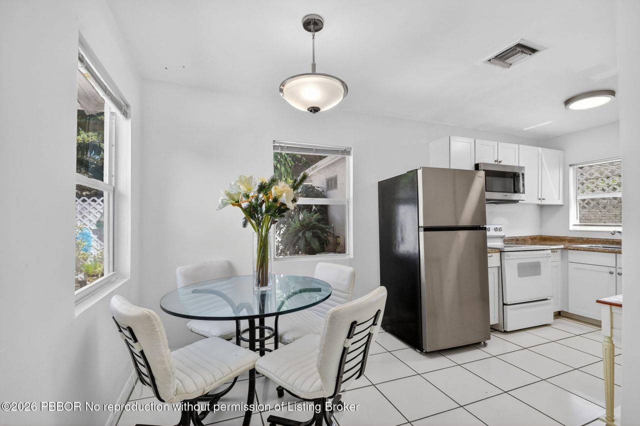 328 Monroe Drive, West Palm Beach, FL 33405 Photo