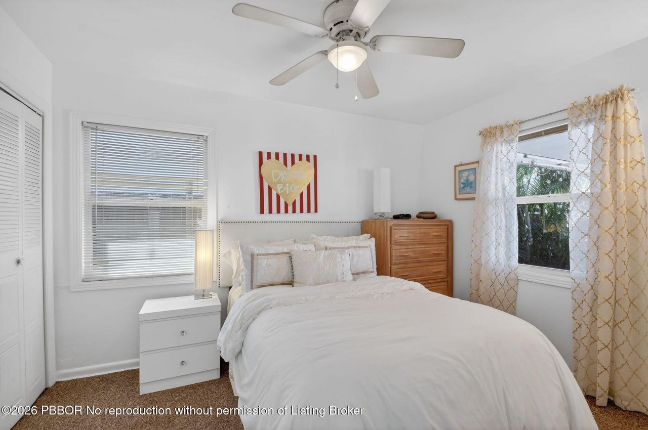 328 Monroe Drive, West Palm Beach, FL 33405 Photo