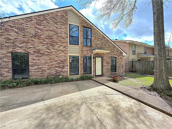 410 LONGWOOD Court, Unit D, Baton Rouge, LA 70806