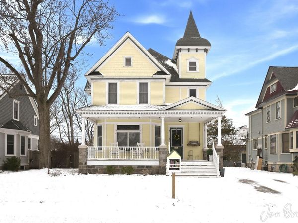 158 W 14th Street, Holland, MI 49423