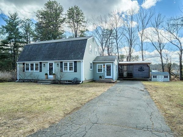 30 Deepwoods Dr, Westfield, MA 01085