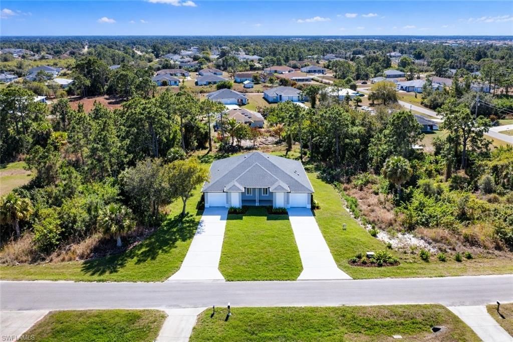 2423/2421 Milton Ave S, Lehigh Acres, FL 33973 Photo
