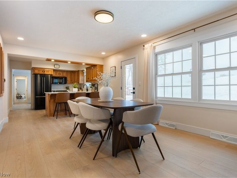 960 Impala Drive , Akron, OH 44319 Photo 15