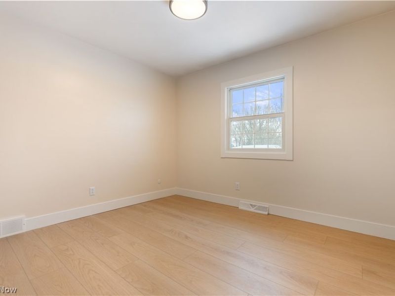 960 Impala Drive , Akron, OH 44319 Photo 26