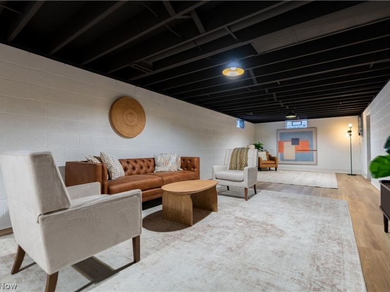 960 Impala Drive , Akron, OH 44319 Photo 30