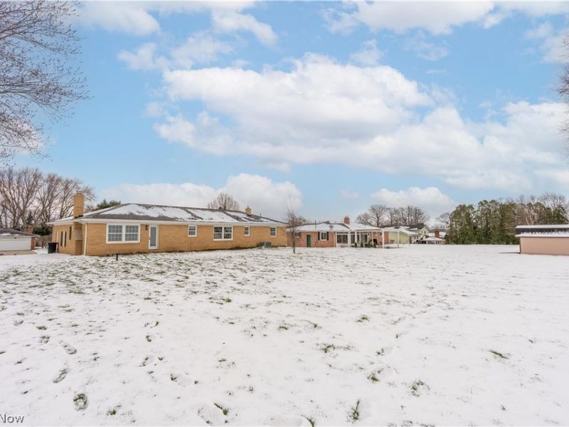 960 Impala Drive , Akron, OH 44319 Photo 35