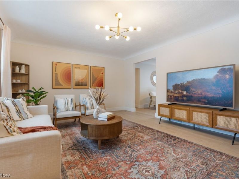 960 Impala Drive , Akron, OH 44319 Photo 4