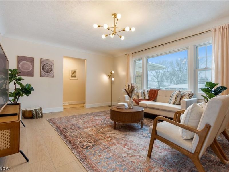 960 Impala Drive , Akron, OH 44319 Photo 6