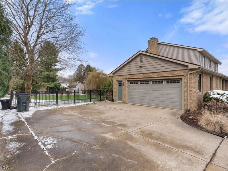 8259 Bricker Road NW, Massillon, OH 44646 Photo 6