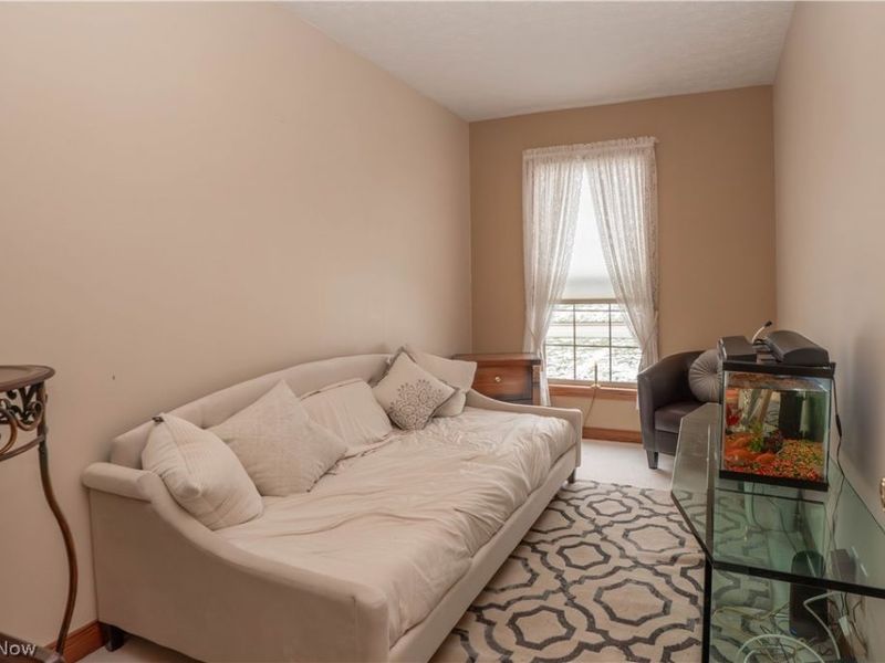 4514 Plain Center Avenue NE, Canton, OH 44714 Photo 12