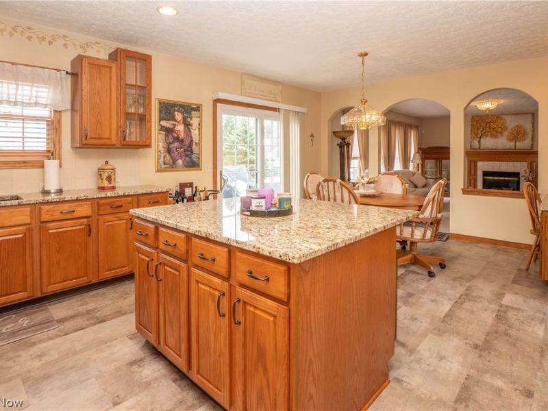 4514 Plain Center Avenue NE, Canton, OH 44714 Photo 14