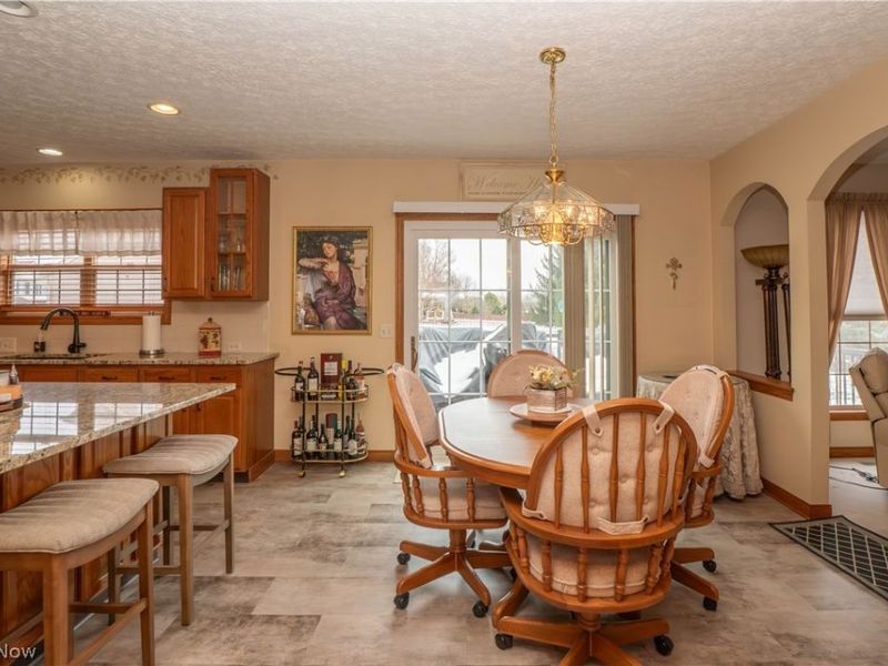 4514 Plain Center Avenue NE, Canton, OH 44714 Photo 14