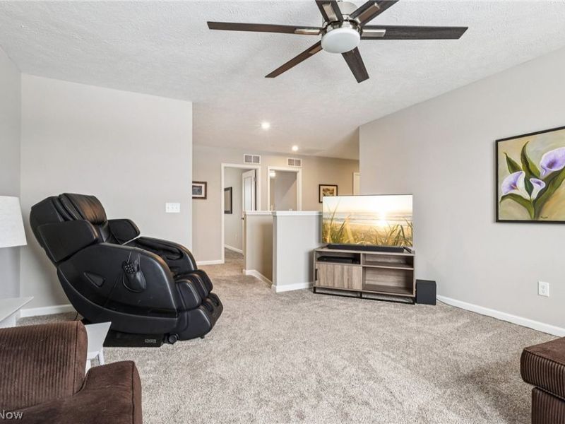 44 Benjamin Way , Tallmadge, OH 44278 Photo 24