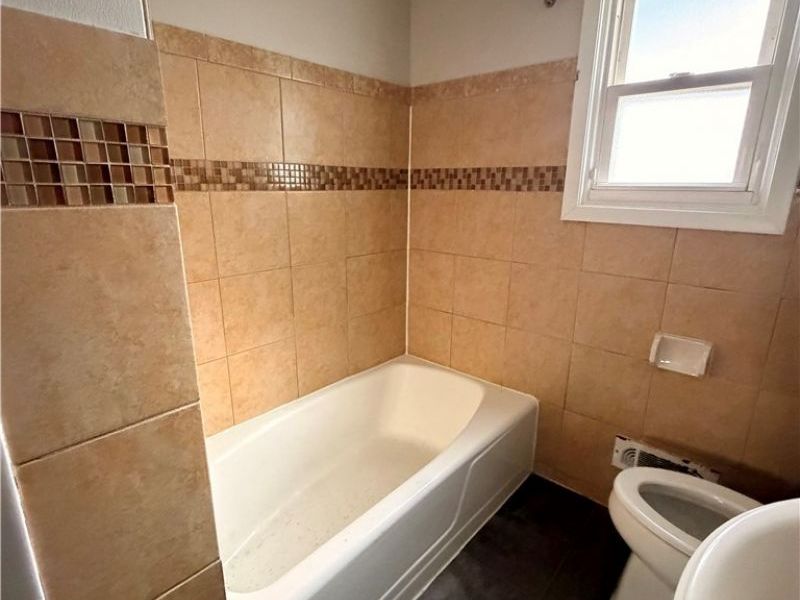 3023 Torrington Avenue, Parma, OH 44134 Photo 11