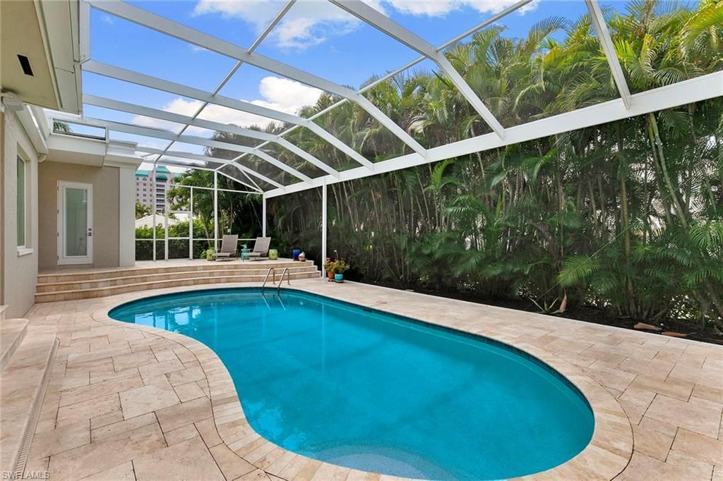 5949 Chanteclair Dr, Unit 8, Naples, FL 34108 Photo