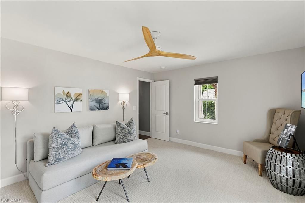 5949 Chanteclair Dr, Unit 8, Naples, FL 34108 Photo