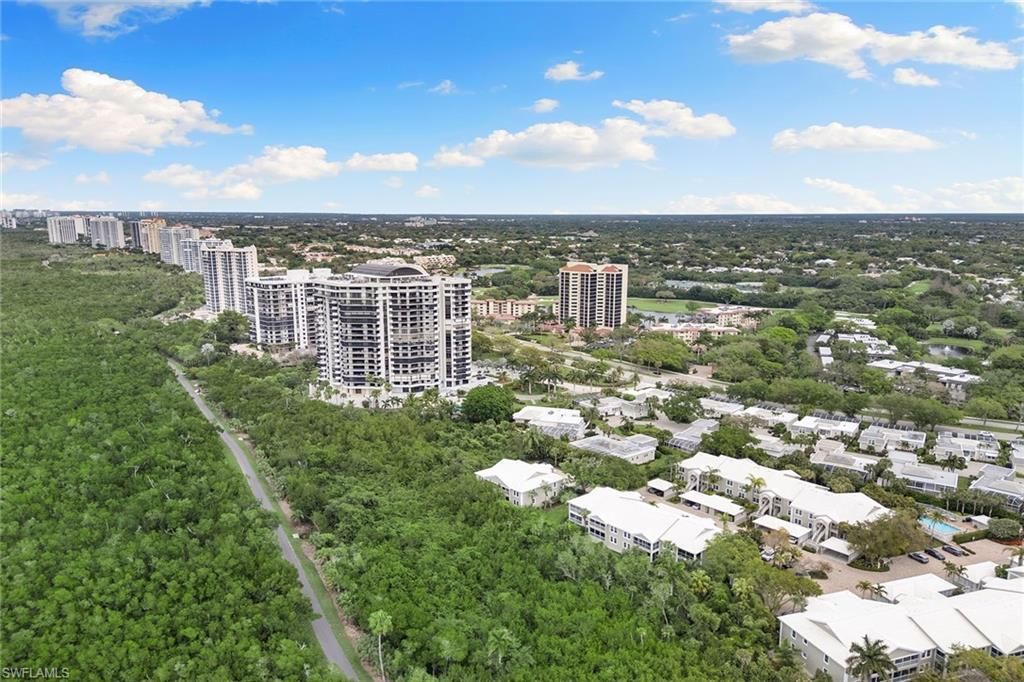 5949 Chanteclair Dr, Unit 8, Naples, FL 34108 Photo