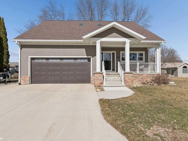 3518 N Shore Drive, Clear Lake, IA 50428