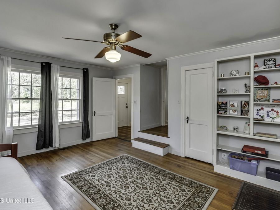Property Image 33