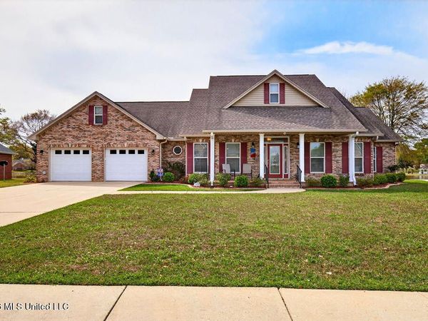 15422 Overlook Drive, Gulfport, MS 39503