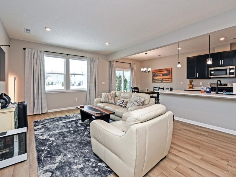 1536 Summerview Lane, Miami Twp, OH 45150 Photo 5