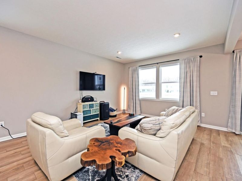 1536 Summerview Lane, Miami Twp, OH 45150 Photo 6