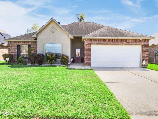 206 Fieldview Drive , Carencro, LA 70520
