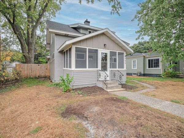 4111 Thomas Avenue N, Minneapolis, MN 55412