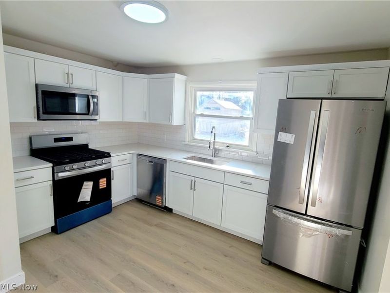 515 Murray Hill Drive, Youngstown, OH 44505 Photo 23